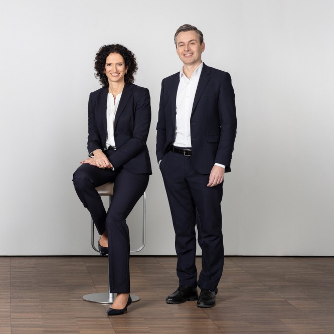 Mag. Dr. Claudia Süssenbacher M.B.L. und Dr. Martin Hauer
