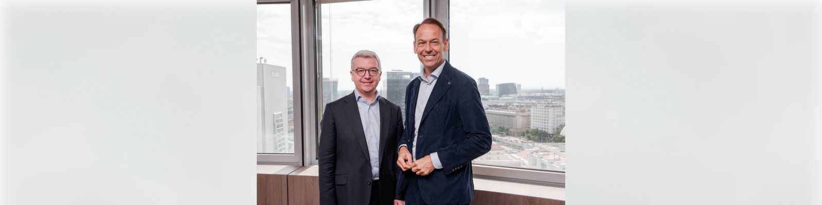 Michael Höllerer, Generaldirektor Raiffeisen NÖ-Wien, und UNIQA-CEO Andreas Brandstetter